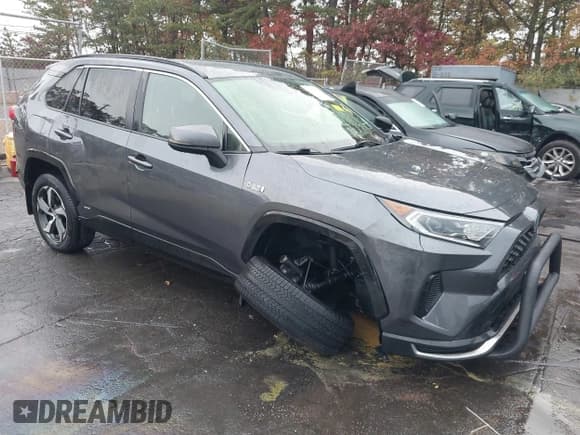 ✅ 2021 Toyota RAV4 SE • VIN: JTMAB3FV3MD058511 • Lot: 43586663. Listed on IAAI with 75,886 mi. Free auction sales archive from the USA and detailed vehicle history report at DreamBid. Image 1.