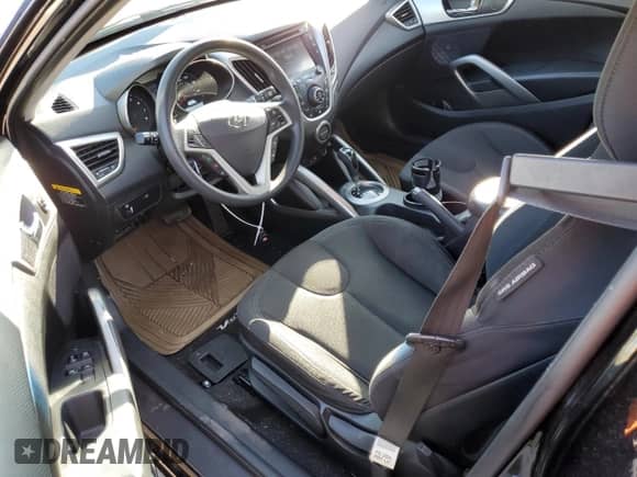 2012 Hyundai Veloster w/Red Int z VIN KMHTC6AD2CU065143, wystawiony jako Copart lot #87262524 z przebiegiem 111 448 mil mil oraz Czysty tytuł • Clean title. Historia ofert i sprzedaży dostępna na DreamBid. Obrazek 8.