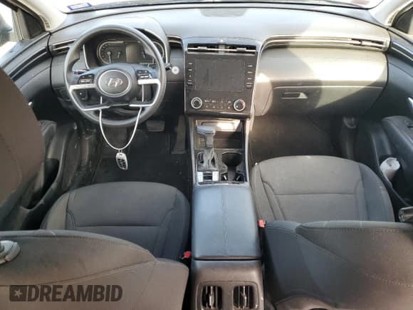 ✅ 2022 Hyundai Tucson SEL • VIN: 5NMJB3AE7NH016486 • Lot: 77668014. Wystawiony na Copart z przebiegiem 53 463 mil. Bezpłatny archiwum sprzedaży aukcyjnych z USA i szczegółowy raport historii pojazdu na DreamBid. Zdjęcie 8.