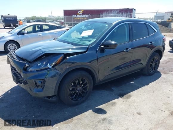 ✅ 2022 Ford Escape SE • VIN: 1FMCU9G67NUA93496 • Lot: 42248977. Listed on IAAI with 29,973 mi. Free auction sales archive from the USA and detailed vehicle history report at DreamBid. Image 2.