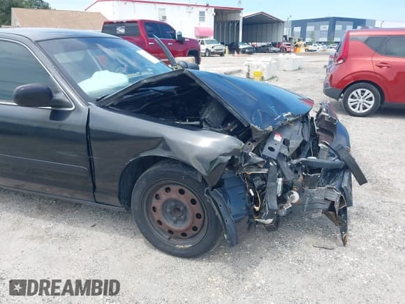 ✅ 2008 Ford Police Interceptor • VIN: 2FAHP71V08X118246 • Lot: 43097327. Listed on IAAI with Not provided. Free auction sales archive from the USA and detailed vehicle history report at DreamBid. Image 17.