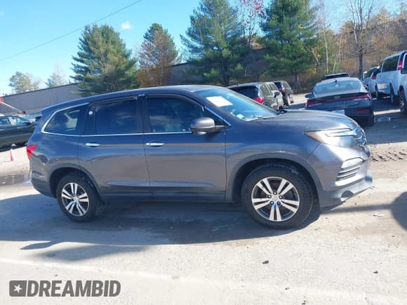 ✅ 2017 Honda Pilot EX-L • VIN: 5FNYF6H52HB024950 • Lot: 43624937. Wystawiony na IAAI z przebiegiem 197 135 mil. Bezpłatny archiwum sprzedaży aukcyjnych z USA i szczegółowy raport historii pojazdu na DreamBid. Zdjęcie 12.