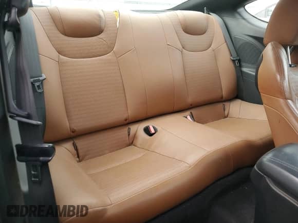 2013 Hyundai Genesis Coupe Track с VIN KMHHU6KJ9DU101922, выставлен на аукционе Copart как лот 82116574 с пробегом 121 729 миль миль и Списание • Salvage title. История ставок и продаж доступна на DreamBid. Изображение 10.