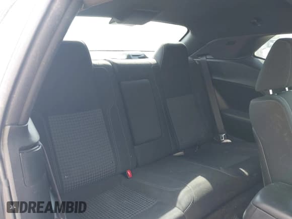 ✅ 2017 Dodge Challenger SXT • VIN: 2C3CDZAG0HH573025 • Lot: 43055584. Listed on IAAI with 80,219 mi. Free auction sales archive from the USA and detailed vehicle history report at DreamBid. Image 8.