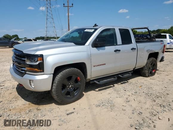 ✅ 2019 Chevrolet Silverado 1500 LT • VIN: 2GCVKPEC6K1202019 • Lot: 68289334. Wystawiony na Copart z przebiegiem Nie podano. Bezpłatny archiwum sprzedaży aukcyjnych z USA i szczegółowy raport historii pojazdu na DreamBid. Zdjęcie 1.