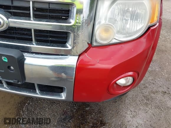 ✅ 2010 Ford Escape Limited • VIN: 1FMCU0EG5AKC21828 • Lot: 42343582. Listed on IAAI with 135,534 mi. Free auction sales archive from the USA and detailed vehicle history report at DreamBid. Image 20.