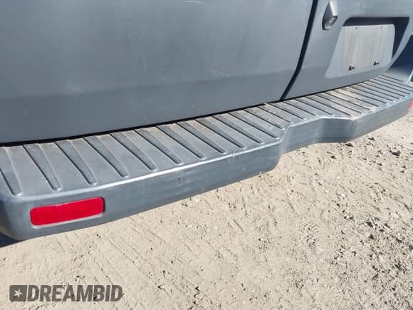 ✅ 2017 Ford Transit • VIN: 1FTYR1ZM5HKA29286 • Lot: 43379187. Wystawiony na IAAI z przebiegiem 108 235 mil. Bezpłatny archiwum sprzedaży aukcyjnych z USA i szczegółowy raport historii pojazdu na DreamBid. Zdjęcie 6.