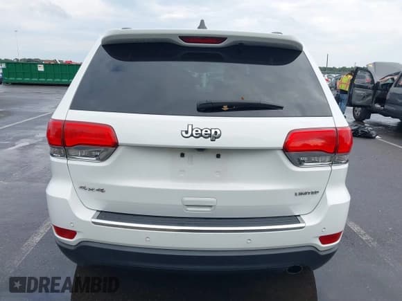 ✅ 2017 Jeep Grand Cherokee Limited • VIN: 1C4RJFBG3HC735700 • Lot: 43297734. Listed on IAAI with 111,840 mi. Free auction sales archive from the USA and detailed vehicle history report at DreamBid. Image 16.