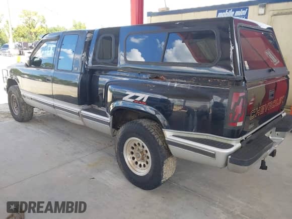 1993 Chevrolet Silverado 1500 с VIN 2GCEK19K7P1138868, выставлен на аукционе IAAI как лот 43229444 с пробегом 123 885 миль миль и . История ставок и продаж доступна на DreamBid. Изображение 3.