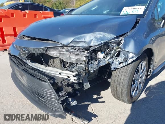 ✅ 2024 Toyota Corolla LE • VIN: 5YFB4MDE5RP176698 • Lot: 43660648. Listed on IAAI with 39,255 mi. Free auction sales archive from the USA and detailed vehicle history report at DreamBid. Image 6.