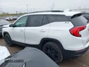 ✅ 2021 GMC Terrain SLE • VIN: 3GKALMEV9ML381769 • Lot: 42011987. Wystawiony na IAAI z przebiegiem 82 695 mil. Bezpłatny archiwum sprzedaży aukcyjnych z USA i szczegółowy raport historii pojazdu na DreamBid. Zdjęcie 15.