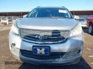 ✅ 2013 Chevrolet Traverse LT • VIN: 1GNKRGKD9DJ228707 • Lot: 43398452. Wystawiony na IAAI z przebiegiem 150 265 mil. Bezpłatny archiwum sprzedaży aukcyjnych z USA i szczegółowy raport historii pojazdu na DreamBid. Zdjęcie 6.