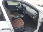 ✅ 2019 Audi Q5 Prestige • VIN: WA1CNAFY8K2053936 • Lot: 41958193. Wystawiony na IAAI z przebiegiem 47 235 mil. Bezpłatny archiwum sprzedaży aukcyjnych z USA i szczegółowy raport historii pojazdu na DreamBid. Zdjęcie 5.