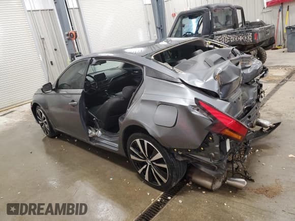 ✅ 2020 Nissan Altima SR • VIN: 1N4BL4CW3LC260263 • Lot: 69462455. Listed on Copart with Not provided. Free auction sales archive from the USA and detailed vehicle history report at DreamBid. Image 2.