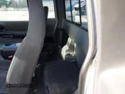 ✅ 2003 Ford Ranger XL Fleet • VIN: 1FTZR45EX3PB84562 • Lot: 43768572. Wystawiony na IAAI z przebiegiem 187 030 mil. Bezpłatny archiwum sprzedaży aukcyjnych z USA i szczegółowy raport historii pojazdu na DreamBid. Zdjęcie 8.