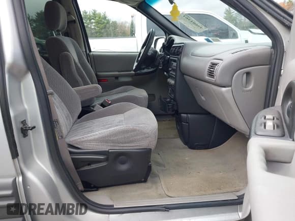 ✅ 2003 Pontiac Montana 1SA • VIN: 1GMDX03EX3D274030 • Лот: 43681364. Опубликован ранее на IAAI с пробегом 189 522 миль. Бесплатный доступ к архиву аукционных продаж из США и подробный отчёт об истории автомобиля на DreamBid. Изображение 5.