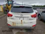 ✅ 2010 Hyundai Tucson GLS • VIN: KM8JUCAC7AU098775 • Lot: 72997454. Wystawiony na Copart z przebiegiem 162 271 mil mil. Skorzystaj z bezpłatnego archiwum sprzedaży aukcyjnych z USA i zobacz szczegółowy raport historii pojazdu na DreamBid. Zdjęcie 6.