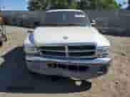 ✅ 2000 Dodge Dakota Sport • VIN: 1B7GL22N5YS544651 • Lot: 84993785. Wystawiony na Copart z przebiegiem 137 008 mil. Bezpłatny archiwum sprzedaży aukcyjnych z USA i szczegółowy raport historii pojazdu na DreamBid. Zdjęcie 5.