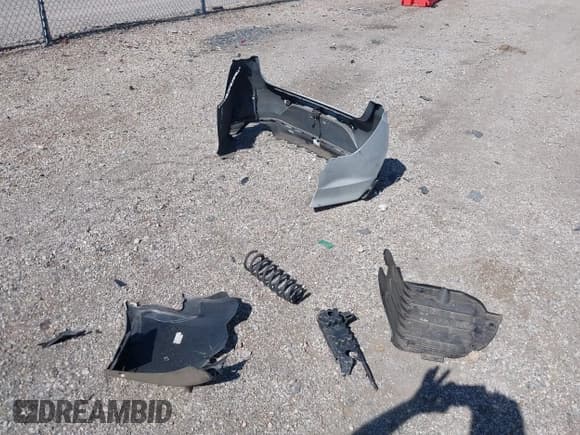 ✅ 2018 Hyundai Sonata SEL • VIN: 5NPE34AF3JH652445 • Lot: 43332202. Wystawiony na IAAI z przebiegiem 83 617 mil. Bezpłatny archiwum sprzedaży aukcyjnych z USA i szczegółowy raport historii pojazdu na DreamBid. Zdjęcie 12.