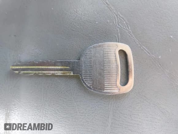 ✅ 2003 Chevrolet Suburban LS • VIN: 3GNFK16ZX3G284907 • Лот: 42788616. Опубликован ранее на IAAI с пробегом 238 892 миль. Бесплатный доступ к архиву аукционных продаж из США и подробный отчёт об истории автомобиля на DreamBid. Изображение 11.