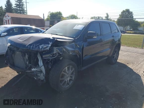 ✅ 2021 Jeep Grand Cherokee Overland • VIN: 1C4RJFCG3MC576931 • Lot: 43329488. Wystawiony na IAAI z przebiegiem 136 128 mil. Bezpłatny archiwum sprzedaży aukcyjnych z USA i szczegółowy raport historii pojazdu na DreamBid. Zdjęcie 2.