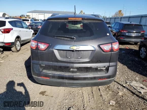 2015 Chevrolet Traverse LS with VIN 1GNKVFKD7FJ109210, listed as a Copart auction lot 90073995 with 182,239 mi miles and Clean title. Bid and sale history available at DreamBid. Image 6.