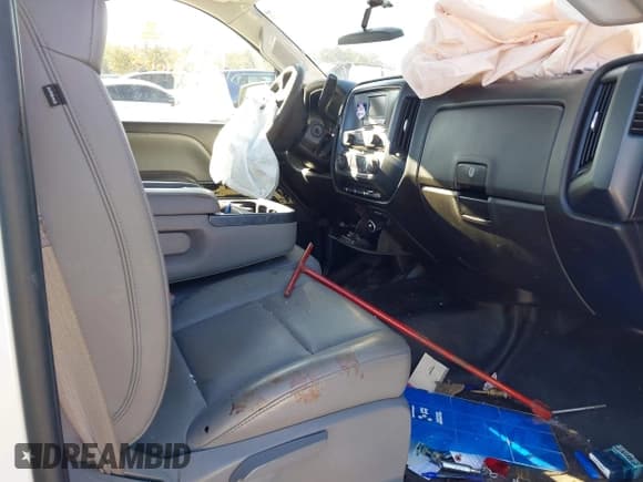 ✅ 2016 Chevrolet Silverado 2500HD Work Truck • VIN: 1GB0CUEG8GZ310184 • Лот: 41631951. Опубликован ранее на IAAI с пробегом 131 834 миль. Бесплатный доступ к архиву аукционных продаж из США и подробный отчёт об истории автомобиля на DreamBid. Изображение 5.