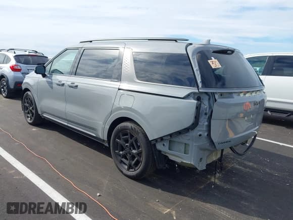 ✅ 2025 Kia Carnival SX • VIN: KNDNE5K32S6481753 • Lot: 43073660. Listed on IAAI with 6,178 mi. Free auction sales archive from the USA and detailed vehicle history report at DreamBid. Image 3.