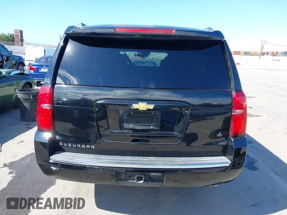 ✅ 2016 Chevrolet Suburban LTZ • VIN: 1GNSCJKC3GR441695 • Lot: 43422309. Wystawiony na IAAI z przebiegiem 157 379 mil. Bezpłatny archiwum sprzedaży aukcyjnych z USA i szczegółowy raport historii pojazdu na DreamBid. Zdjęcie 16.