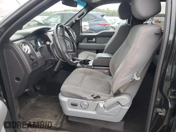 ✅ 2014 Ford F-150 XLT • VIN: 1FTFW1EF0EFA95708 • Lot: 90374695. Listed on Copart with 164,648 mi. Free auction sales archive from the USA and detailed vehicle history report at DreamBid. Image 7.