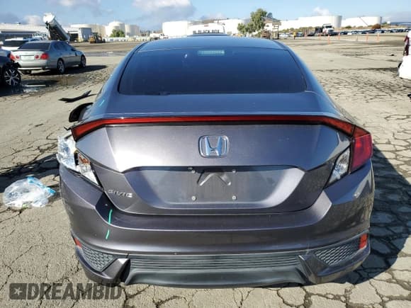 ✅ 2018 Honda Civic LX • VIN: 2HGFC4B51JH306320 • Lot: 86825845. Wystawiony na Copart z przebiegiem 83 345 mil. Bezpłatny archiwum sprzedaży aukcyjnych z USA i szczegółowy raport historii pojazdu na DreamBid. Zdjęcie 6.