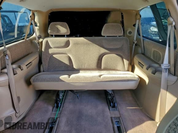 ✅ 1998 Dodge Caravan SE • VIN: 2B4GP44R7WR734947 • Lot: 95460295. Listed on Copart with 184,218 mi. Free auction sales archive from the USA and detailed vehicle history report at DreamBid. Image 10.