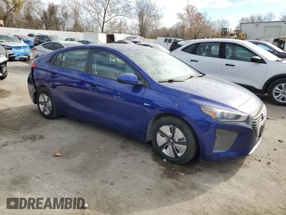 ✅ 2019 Hyundai Ioniq Blue • VIN: KMHC65LC2KU115673 • Lot: 92945675. Listed on Copart with 98,525 mi. Free auction sales archive from the USA and detailed vehicle history report at DreamBid. Image 4.
