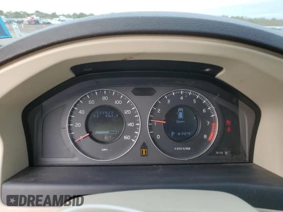 ✅ 2008 Volvo V70 • VIN: YV1BW982781033434 • Lot: 43617245. Listed on Copart with 177,577 mi. Free auction sales archive from the USA and detailed vehicle history report at DreamBid. Image 9.