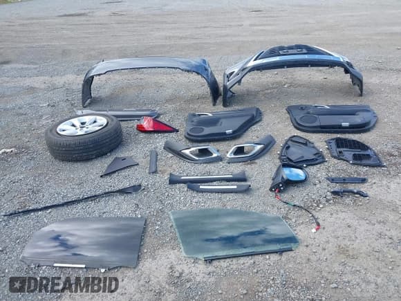 ✅ 2016 Lexus RX 350 • VIN: 2T2BZMCA7GC020199 • Lot: 42526032. Wystawiony na IAAI z przebiegiem 84 821 mil. Bezpłatny archiwum sprzedaży aukcyjnych z USA i szczegółowy raport historii pojazdu na DreamBid. Zdjęcie 12.