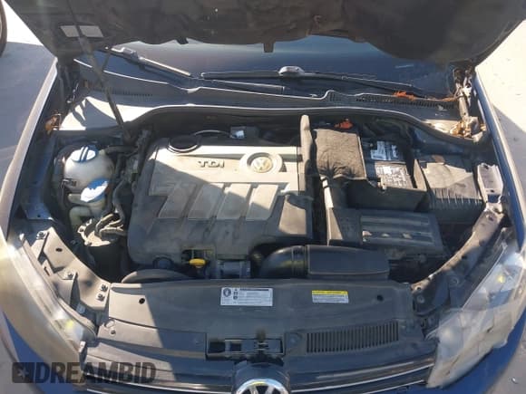 ✅ 2014 Volkswagen Jetta TDI w/Sunroof • VIN: 3VWPL7AJ5EM625663 • Lot: 43403775. Wystawiony na IAAI z przebiegiem 126 001 mil. Bezpłatny archiwum sprzedaży aukcyjnych z USA i szczegółowy raport historii pojazdu na DreamBid. Zdjęcie 10.