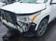 ✅ 2019 GMC Acadia Denali • VIN: 1GKKNPLS0KZ293773 • Lot: 43542985. Listed on IAAI with 117,447 mi. Free auction sales archive from the USA and detailed vehicle history report at DreamBid. Image 18.