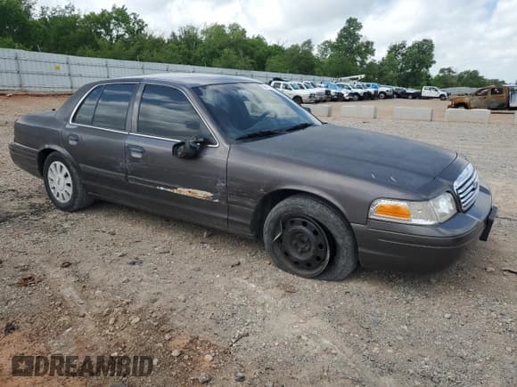 ✅ 2009 Ford Police Interceptor • VIN: 2FAHP71V99X118876 • Lot: 59414875. Listed on Copart with 120,351 mi. Free auction sales archive from the USA and detailed vehicle history report at DreamBid. Image 4.