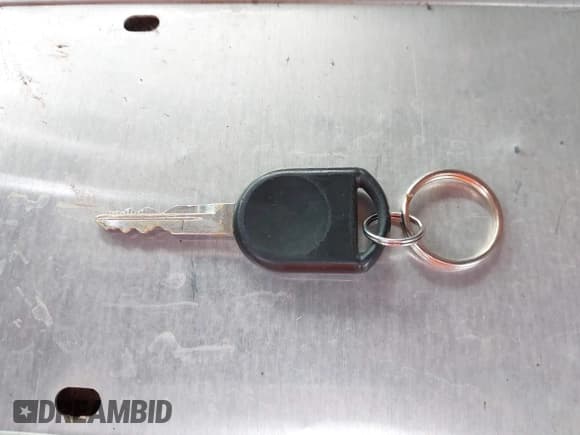 ✅ 2010 Ford F-150 XL • VIN: 1FTFW1EV9AKB32358 • Lot: 43363615. Listed on IAAI with 181,441 mi. Free auction sales archive from the USA and detailed vehicle history report at DreamBid. Image 11.