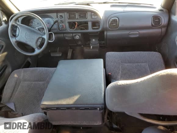 ✅ 1999 Dodge 1500 • VIN: 1B7HC13Y4XJ557158 • Лот: 41570265. Размещён на Copart с пробегом 225 414 миль миль. Получите бесплатный доступ к архиву аукционных продаж из США и посмотрите подробный отчёт об истории автомобиля на DreamBid. Изображение 8.