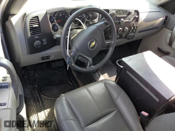 ✅ 2014 Chevrolet Silverado 2500HD Work Truck • VIN: 1GC0KVCG0EF166605 • Lot: 69024114. Listed on Copart with 108,015 mi. Free auction sales archive from the USA and detailed vehicle history report at DreamBid. Image 8.