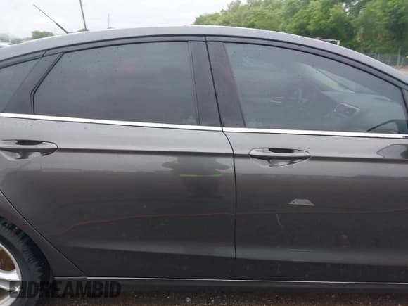 ✅ 2018 Ford Fusion SE • VIN: 3FA6P0H72JR282771 • Lot: 42296531. Wystawiony na IAAI z przebiegiem 104 071 mil. Bezpłatny archiwum sprzedaży aukcyjnych z USA i szczegółowy raport historii pojazdu na DreamBid. Zdjęcie 13.