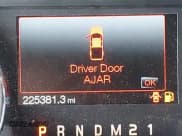 ✅ 2011 Ford F-150 XLT • VIN: 1FTFW1CF0BFB71104 • Lot: 43454215. Wystawiony na IAAI z przebiegiem 225 381 mil. Bezpłatny archiwum sprzedaży aukcyjnych z USA i szczegółowy raport historii pojazdu na DreamBid. Zdjęcie 15.