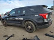 ✅ 2022 Ford Police Interceptor Utility • VIN: 1FM5K8AB5NGB49349 • Lot: 92612935. Wystawiony na Copart z przebiegiem 24 831 mil. Bezpłatny archiwum sprzedaży aukcyjnych z USA i szczegółowy raport historii pojazdu na DreamBid. Zdjęcie 2.