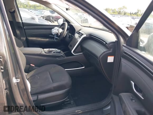 ✅ 2022 Hyundai Tucson Blue • VIN: KM8JBCA18NU075192 • Lot: 42958168. Wystawiony na IAAI z przebiegiem 35 149 mil. Bezpłatny archiwum sprzedaży aukcyjnych z USA i szczegółowy raport historii pojazdu na DreamBid. Zdjęcie 5.