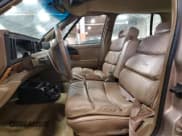 ✅ 1995 Buick Park Avenue • VIN: 1G4CW52K1SH608150 • Lot: 78902364. Listed on Copart with 150,091 mi. Free auction sales archive from the USA and detailed vehicle history report at DreamBid. Image 7.