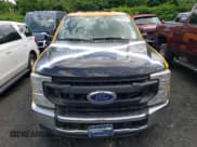 ✅ 2020 Ford F-250 XL • VIN: 1FTBF2A68LEC33248 • Lot: 57964905. Wystawiony na Copart z przebiegiem 37 398 mil. Bezpłatny archiwum sprzedaży aukcyjnych z USA i szczegółowy raport historii pojazdu na DreamBid. Zdjęcie 5.