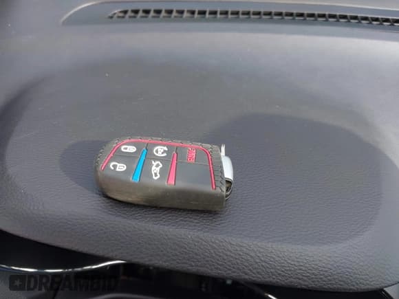 ✅ 2017 Dodge Durango GT • VIN: 1C4RDJDG6HC833644 • Lot: 43086523. Wystawiony na IAAI z przebiegiem 91 279 mil. Bezpłatny archiwum sprzedaży aukcyjnych z USA i szczegółowy raport historii pojazdu na DreamBid. Zdjęcie 11.