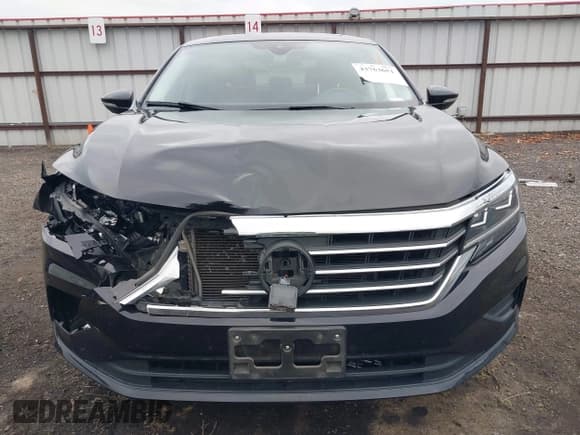 ✅ 2022 Volkswagen Passat SE • VIN: 1VWSA7A38NC000547 • Лот: 43763651. Опубликован ранее на IAAI с пробегом 51 289 миль. Бесплатный доступ к архиву аукционных продаж из США и подробный отчёт об истории автомобиля на DreamBid. Изображение 12.