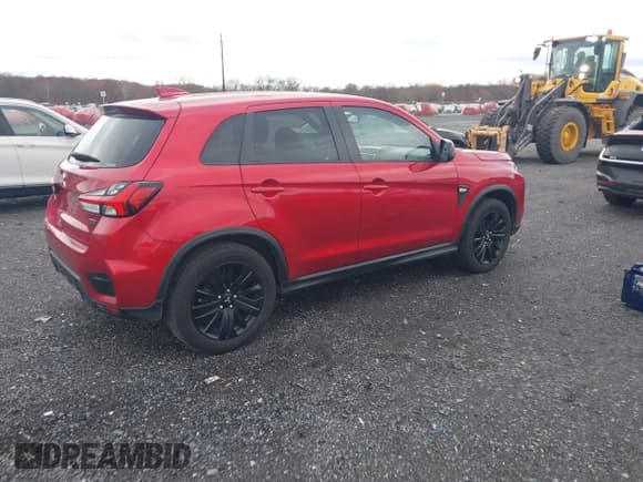 ✅ 2021 Mitsubishi Outlander ES • VIN: JA4ARUAU9MU002647 • Lot: 43665214. Listed on IAAI with 88,029 mi. Free auction sales archive from the USA and detailed vehicle history report at DreamBid. Image 4.